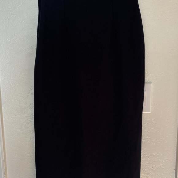Abercrombie & Fitch Side Slit Black Midi Skirt - Picture 3 of 5
